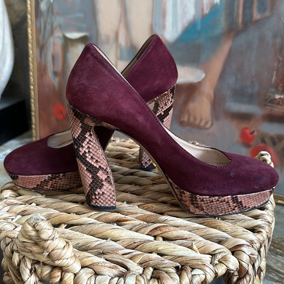 Prada Suede platform heels - Picture 4 of 8